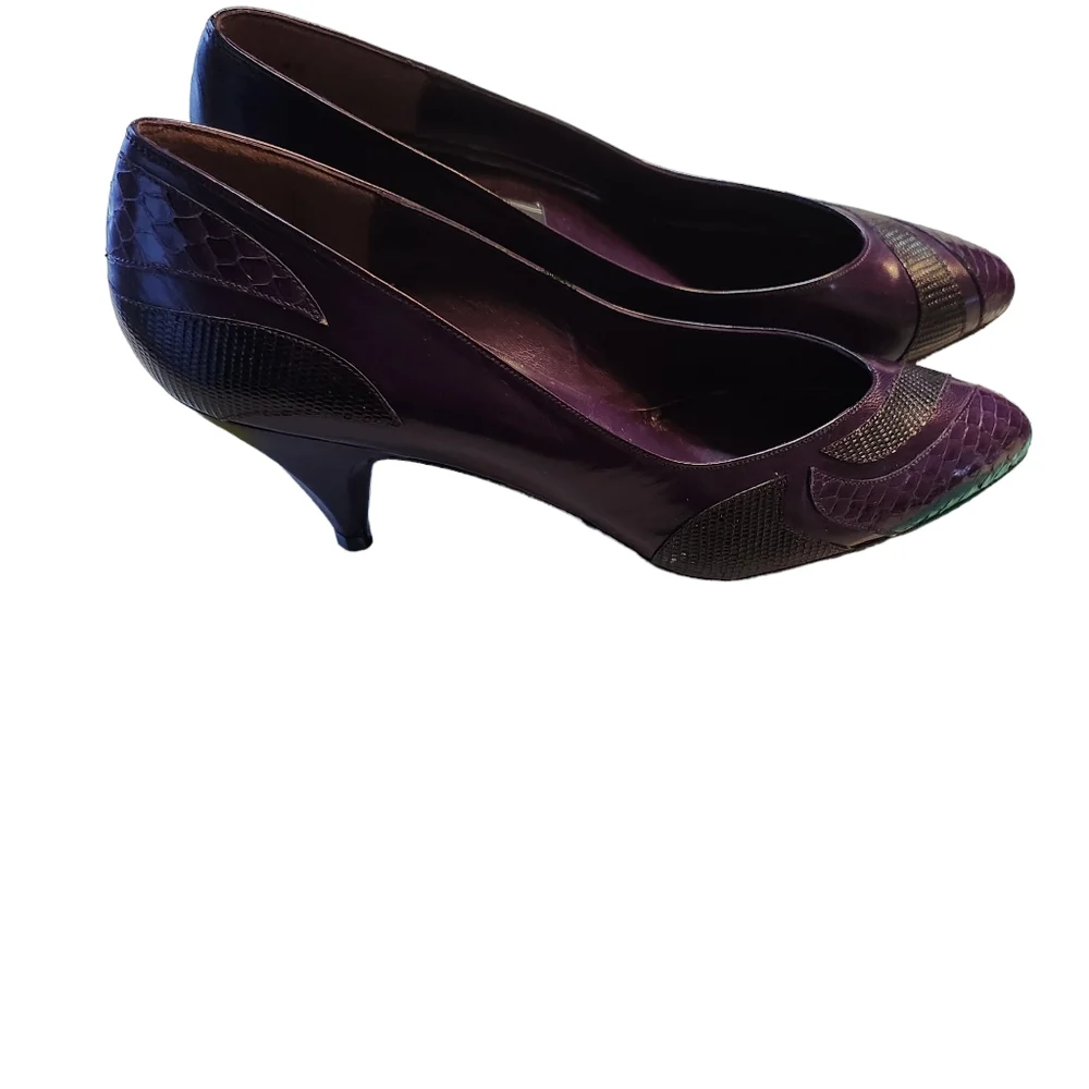 Vintage Stuart Weitzman Purple Alligator Accent Pump Heels Size 9A